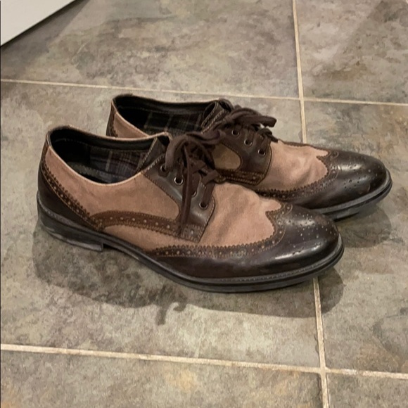 Johnston & Murphy leather and suede wingtips - Picture 3 of 6